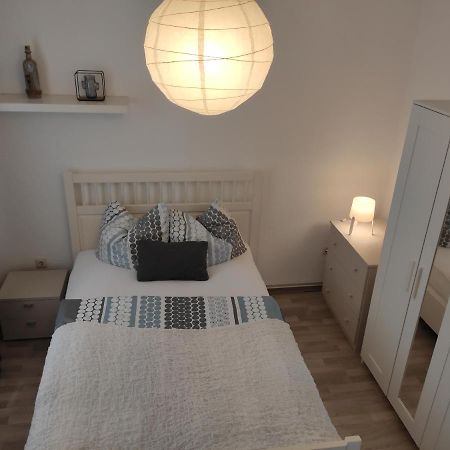 Gemuetliche 2 Zimmer Διαμέρισμα Χιλντεσχάιμ Εξωτερικό φωτογραφία